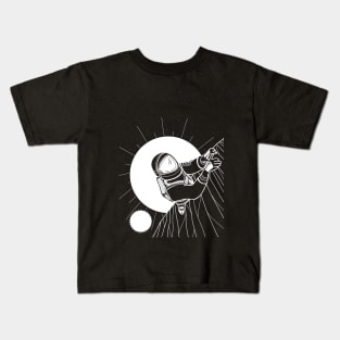 Space climb Kids T-Shirt